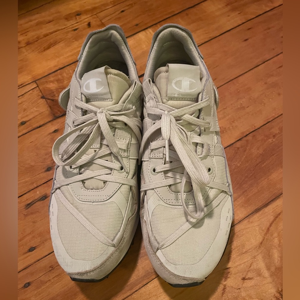 Champion Sneakers